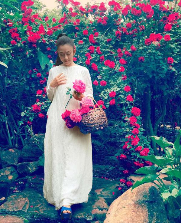 杨丽萍简历及个人资料简介（孔雀舞皇后杨丽萍近照）(18)