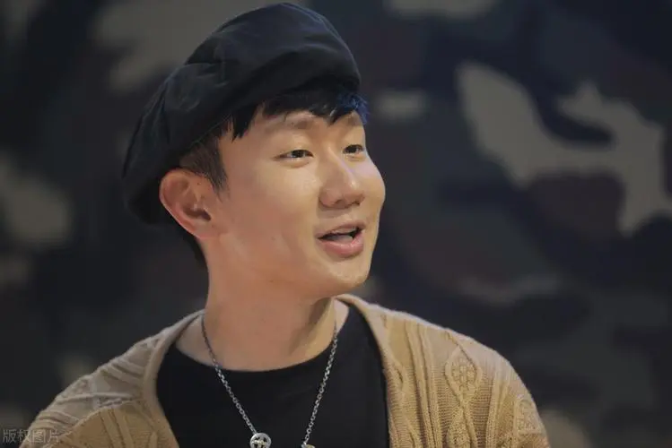 吴亦凡为赎罪供出多位艺人(背后牵扯更大的瓜)