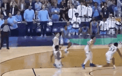 乔丹ncaa决赛(疯狂三月NCAA史上最大逆转)(13)