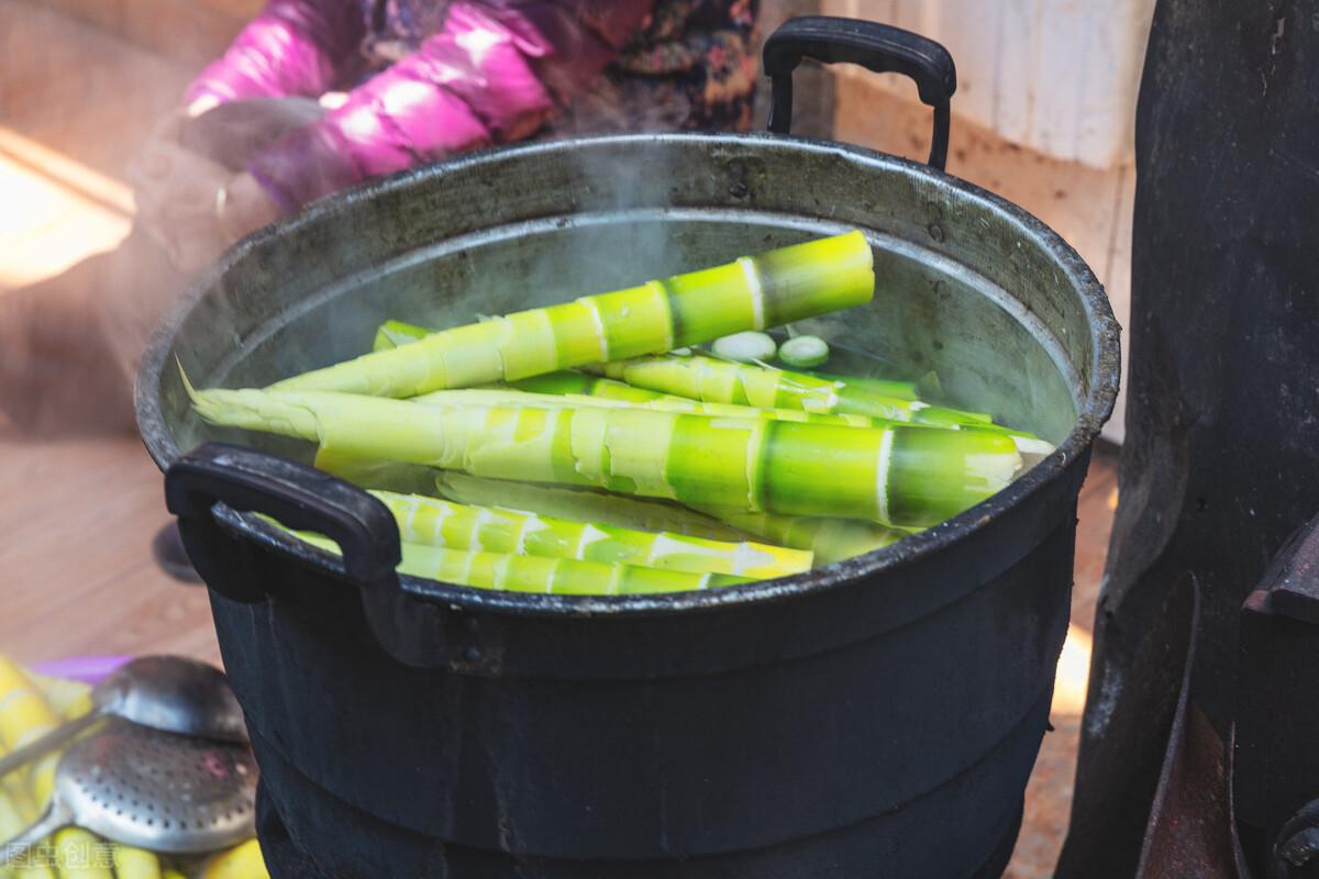 竹笋焯水多长时间(竹笋焯水是冷水下锅还是热水下锅)