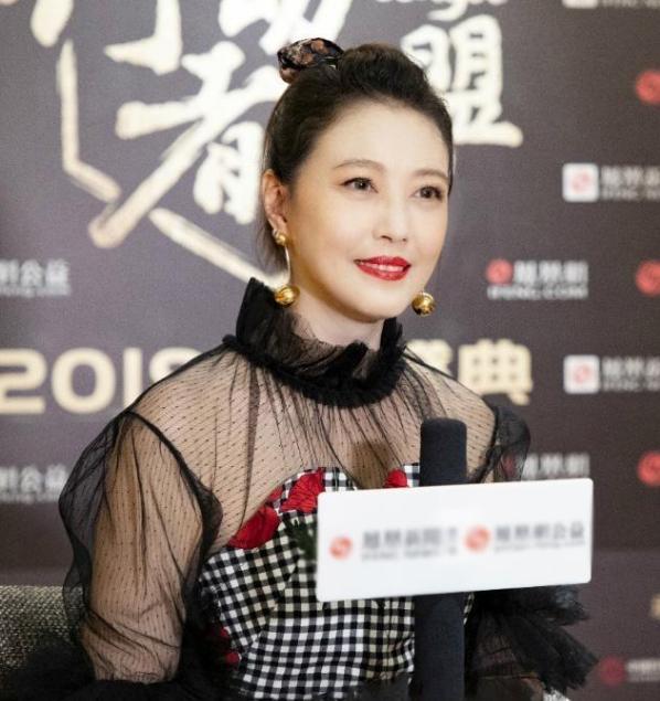 刘玉翠有老公吗(刘玉翠年过五旬至今未婚)(5)