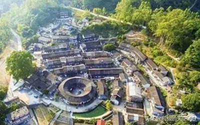 ​云霄假烟：黑暗中的“烟草传奇”与光明的救赎之路