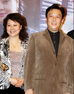 ​唐国强的女儿唐莉！父债女偿！