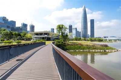 ​深圳周末去哪玩？宝藏景点让你玩到不想走！网红打卡+美食全攻略