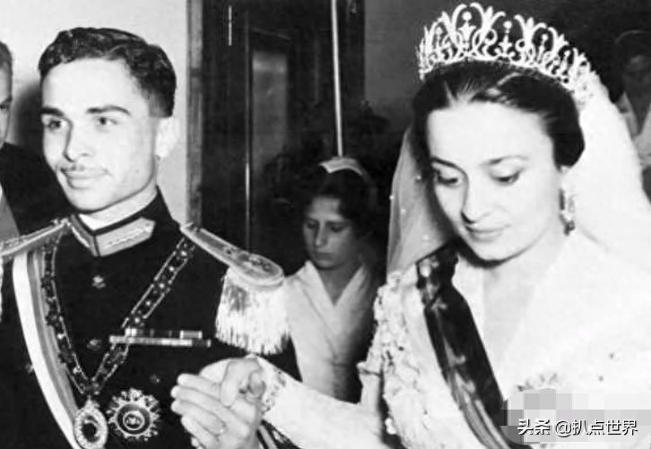 约旦传奇的“九命猫”国王,娶过四个妻子,个个才貌双全
