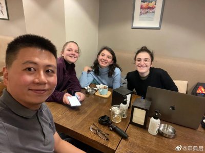 ​亚美尼亚是如此多元的民族，三个不同文化背景的女孩会好几门语言