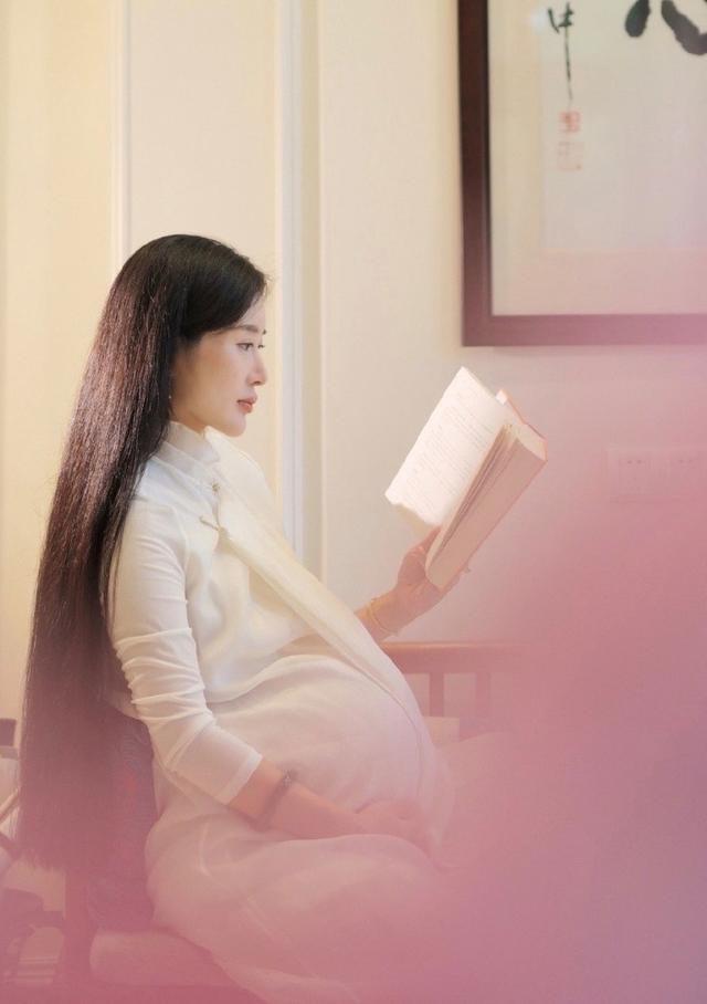 娱乐杜星霖个人资料简介，杜星霖为何嫁给大导演张纪中  2