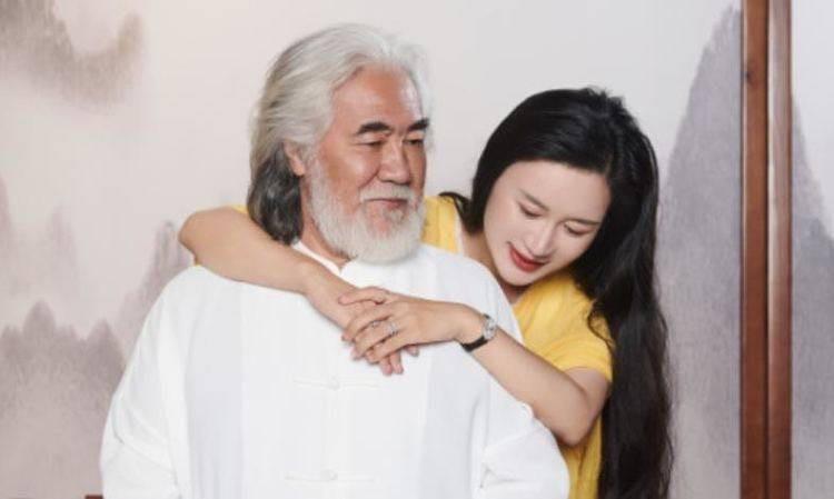 娱乐杜星霖个人资料简介，杜星霖为何嫁给大导演张纪中  10