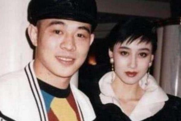 娱乐李连杰真实身份惊人 真实家世身份震惊国人  3