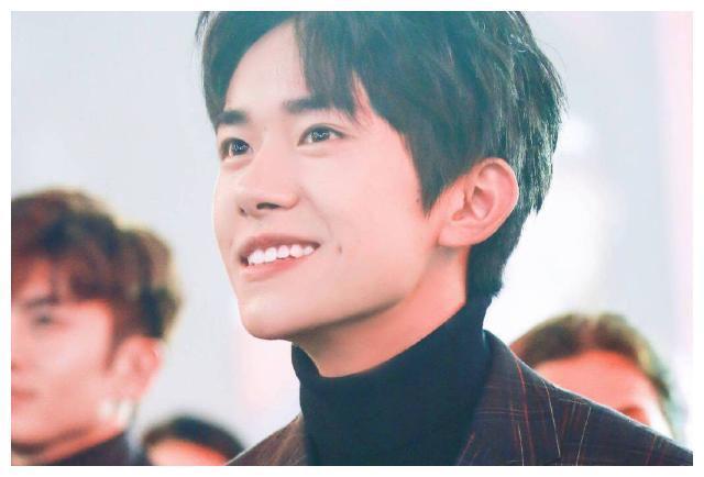 千玺成名路很艰辛,7岁弟弟进入娱乐圈,粉丝直呼要保护楠楠