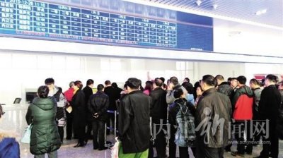 ​市民：咋回事？网上买不了高铁票 回应：首次网购须持身份证到窗口核验