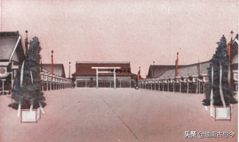 日本大正天皇葬礼出殡仪式全过程：声势浩大，上百人抬棺椁行进