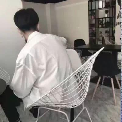 伤感颓废微信男生背影头像