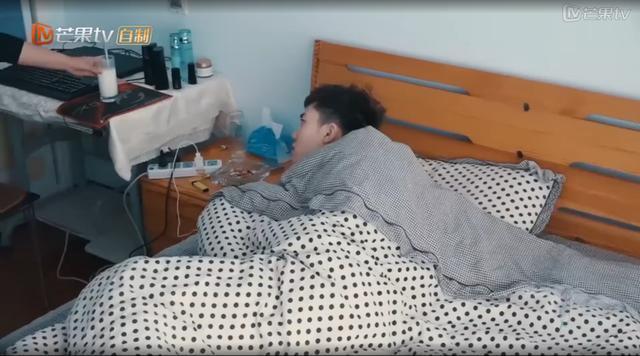 《变形记》一开场对母亲大打出手的陈新颖，现在却这样说！