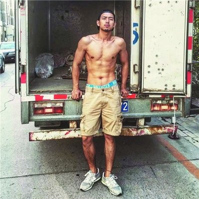 李现家里有钱是富二代？深扒李现家庭背景和被潜规则八卦