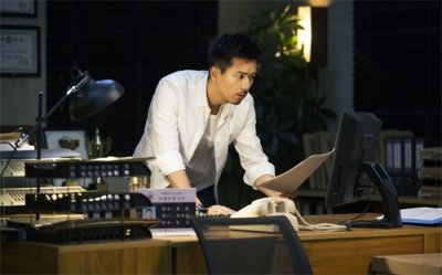 ​李现家里有钱是富二代？深扒李现家庭背景和被潜规则八卦