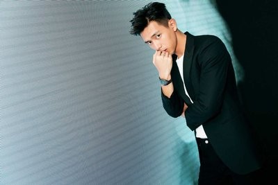 李现家里有钱是富二代？深扒李现家庭背景和被潜规则八卦