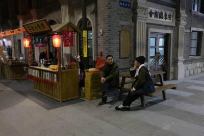 ​抖音带火了连音社，现在又火了摩登兄弟，看看他们在哪驻唱？