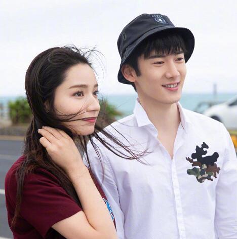 刘芮麟代斯在谈恋爱吗 同行回家被拍两人低调承认恋情