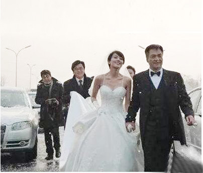 沧桑尤勇:离过一次婚,迟来的婚姻也幸福