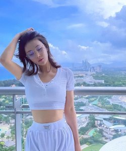 ​中国演艺圈身材最好的几位女明星，你以为还是柳岩嘛！