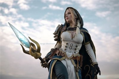 ​narga lifestream扮演的魔兽吉安娜 真的很有气势