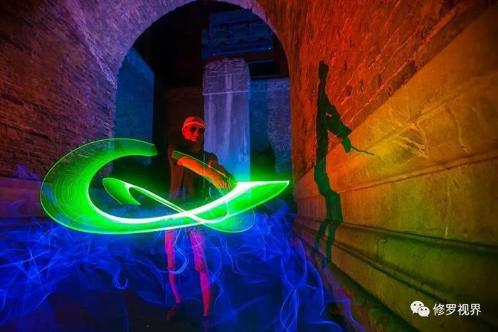 光绘摄影技巧与赏析