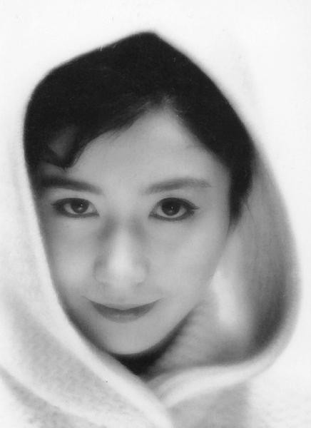 老照片：日本女影星岩下志麻