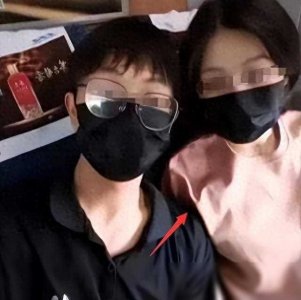 ​南航45岁女教授不仅容貌出众且学术精湛，难怪22岁男学生情难