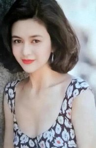 ​香港第一美女关之琳