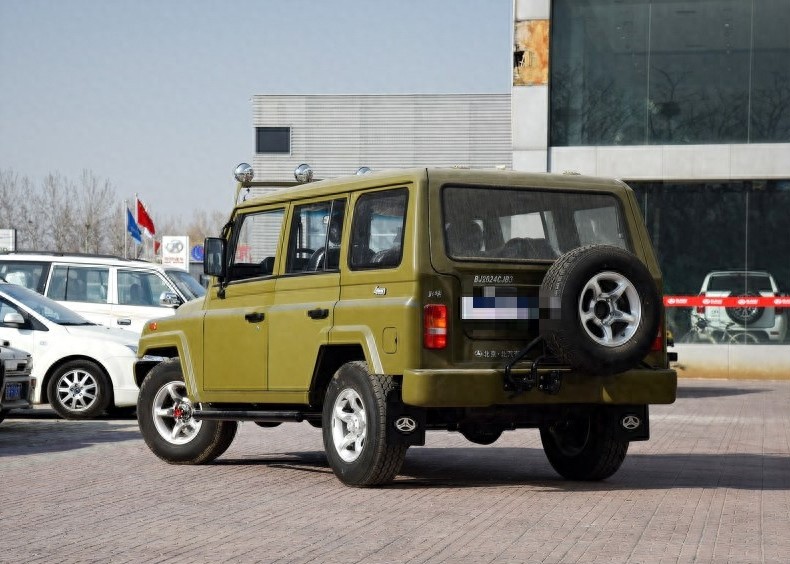 6万元很爷们的”战旗“外观硬朗霸气，是男人首选座驾！