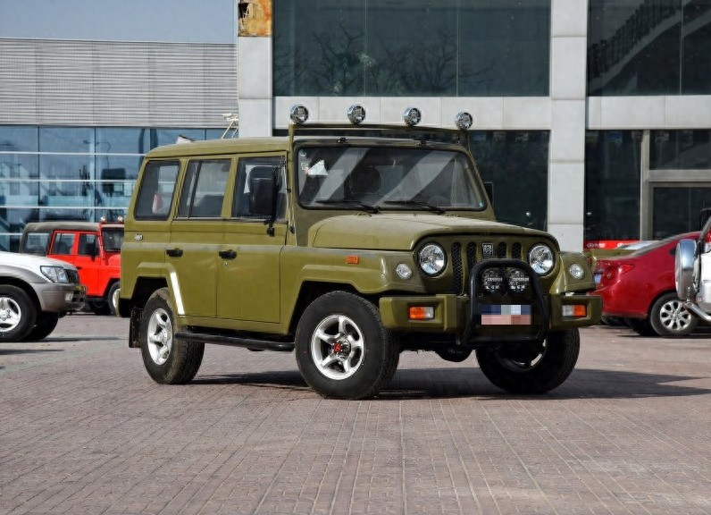 6万元很爷们的”战旗“外观硬朗霸气，是男人首选座驾！