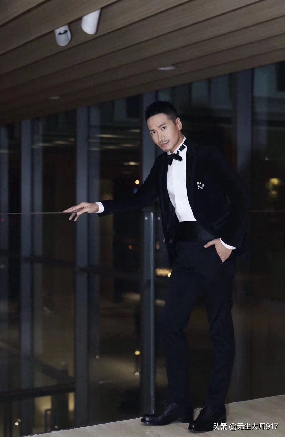 何晟铭,原名何敏,出生于“体操之乡”湖北仙桃