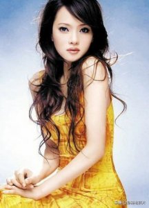 ​伊能静最美的9张照片，美得不像话，刚上初中就收到情书