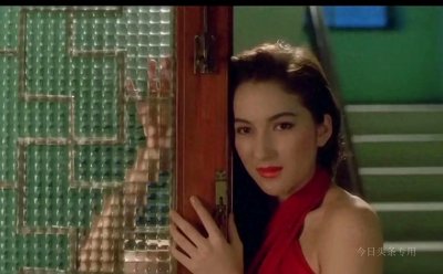 ​为艺术献身的香港混血女演员童玲主演电影《桃色香居》