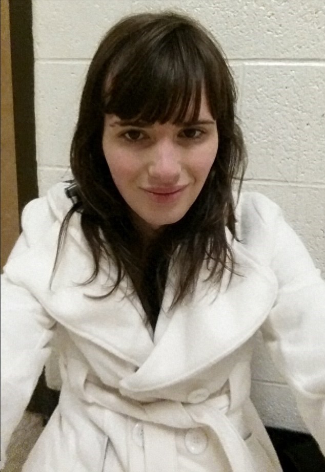 这个男人服用雌激素，17个月由男变女，现已找到男朋友