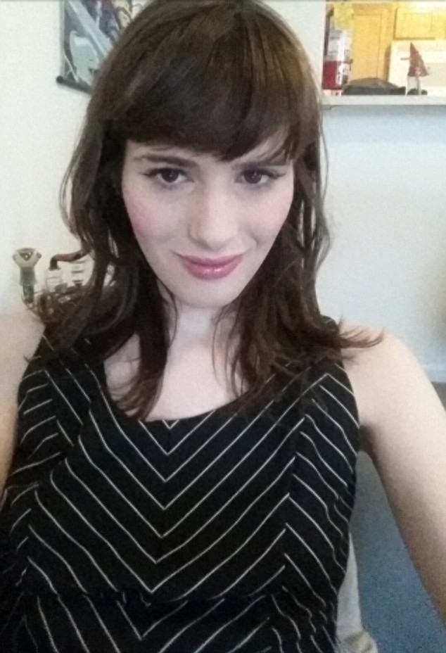 这个男人服用雌激素，17个月由男变女，现已找到男朋友