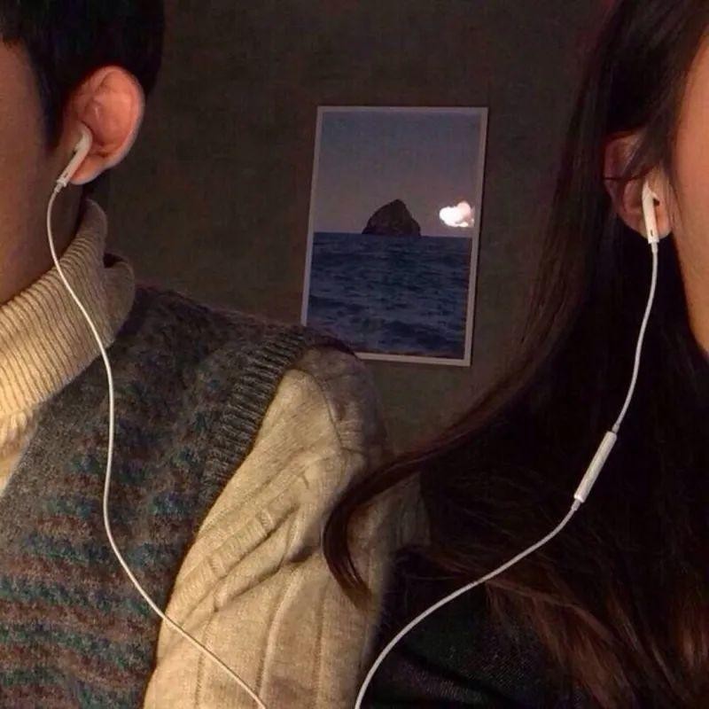 徐濠萦陈奕迅的爱情（陈奕迅徐濠萦25年情史）