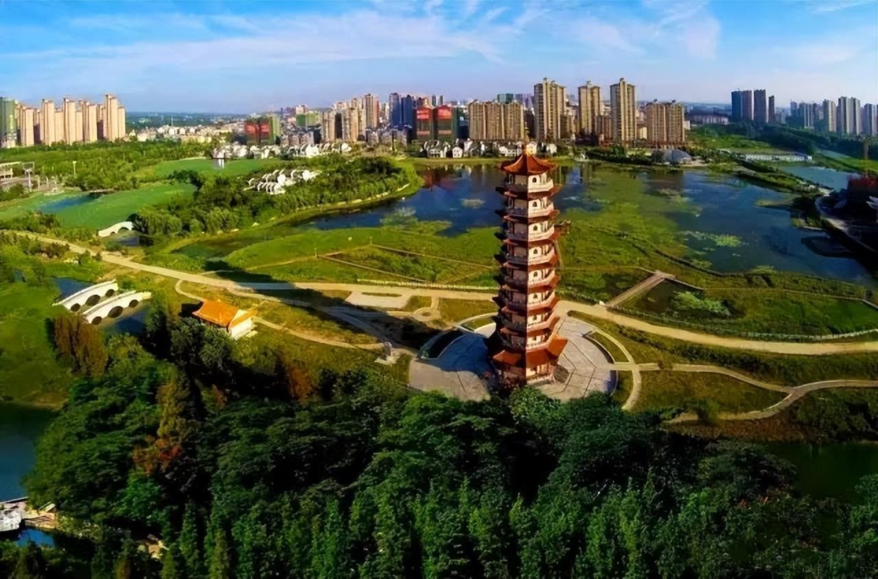 仙桃和潜江哪个发展好(潜江和仙桃哪个经济发达)