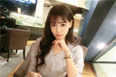 ​和女孩子聊天的套路，可以问这5类问题