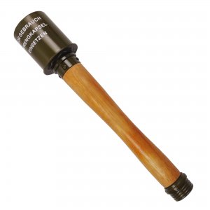 ​二战德国M24长木柄手榴弹电影八佰里面的用的手榴弹介绍