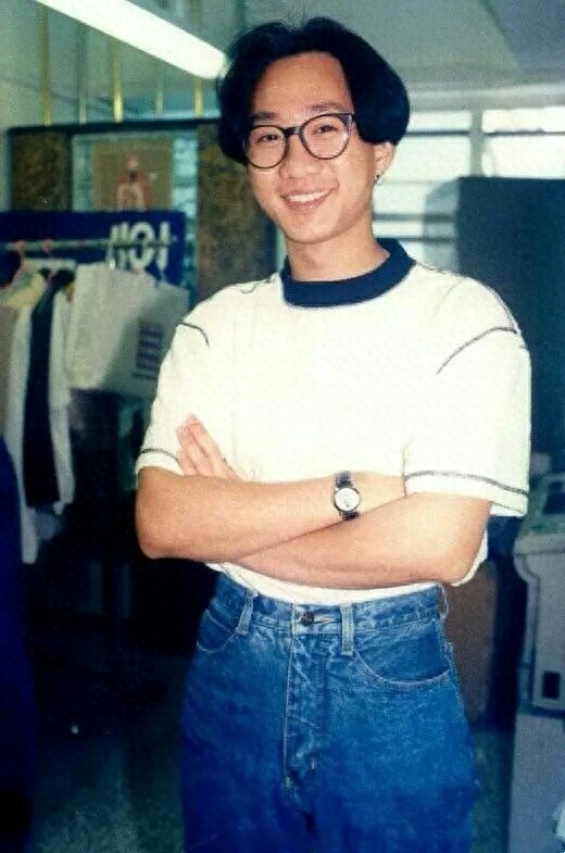 娱乐老照片：天才音乐人，黄家驹