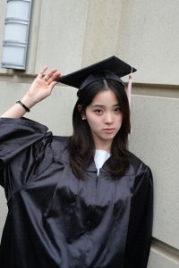 ​学历、奖学金引发质疑，欧阳娜娜工作室回应：对于发布及传播不实言论的网络用