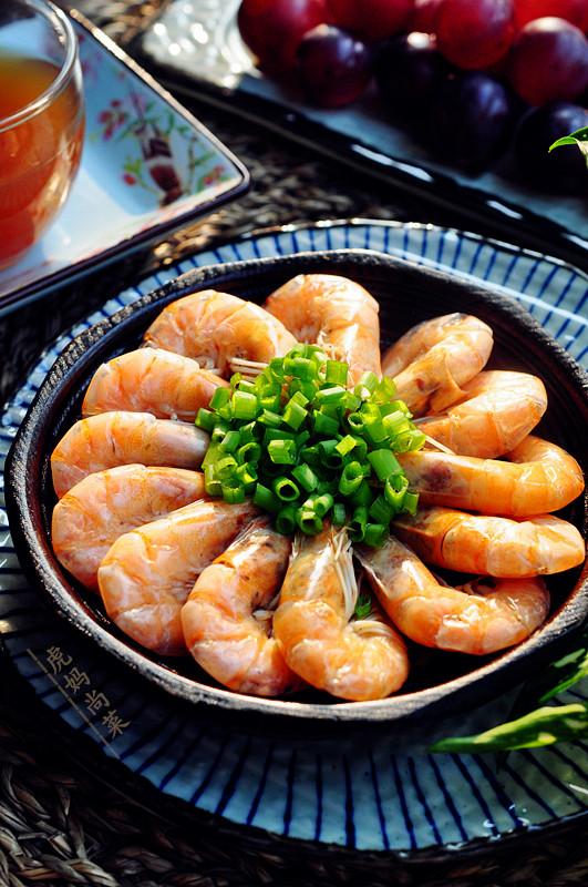 大虾最好吃的5种做法简单（10道好吃的大虾做法）(4)