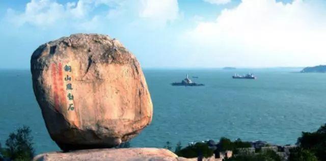 中国最美海岛之一，被称为“中国夏威夷”