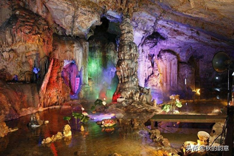 北京石花洞国家地质公园，著名景点石花洞、石钟乳、石花、石柱等