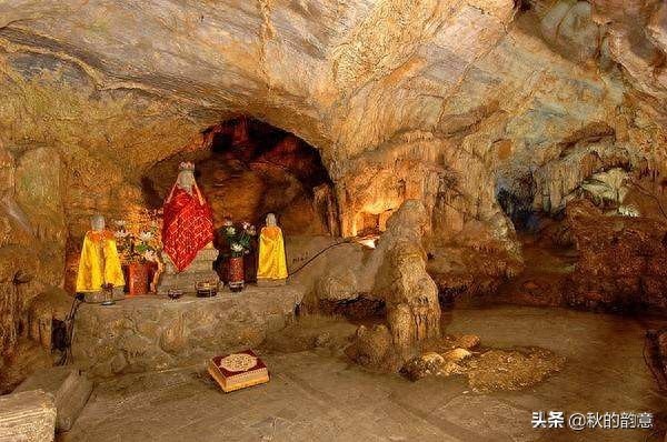 北京石花洞国家地质公园，著名景点石花洞、石钟乳、石花、石柱等