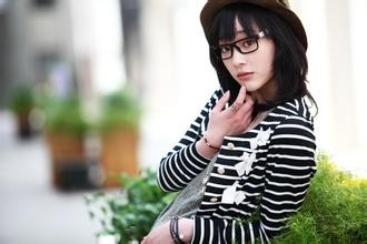 她是吴彦祖深爱的“虞姬”，《芈月传》的魏美人，真实纯美