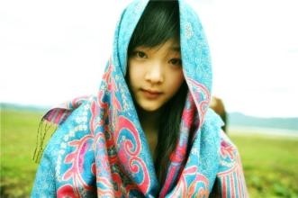 她是吴彦祖深爱的“虞姬”，《芈月传》的魏美人，真实纯美