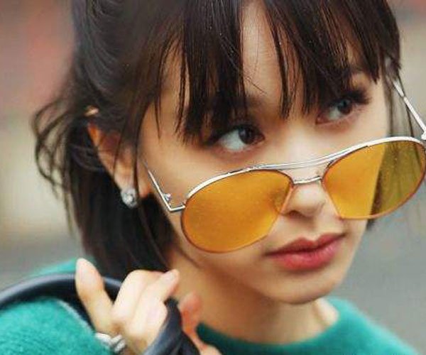 王子文和王朔什么关系（王子文为了王朔才把贾乃亮给蹬了）(2)_